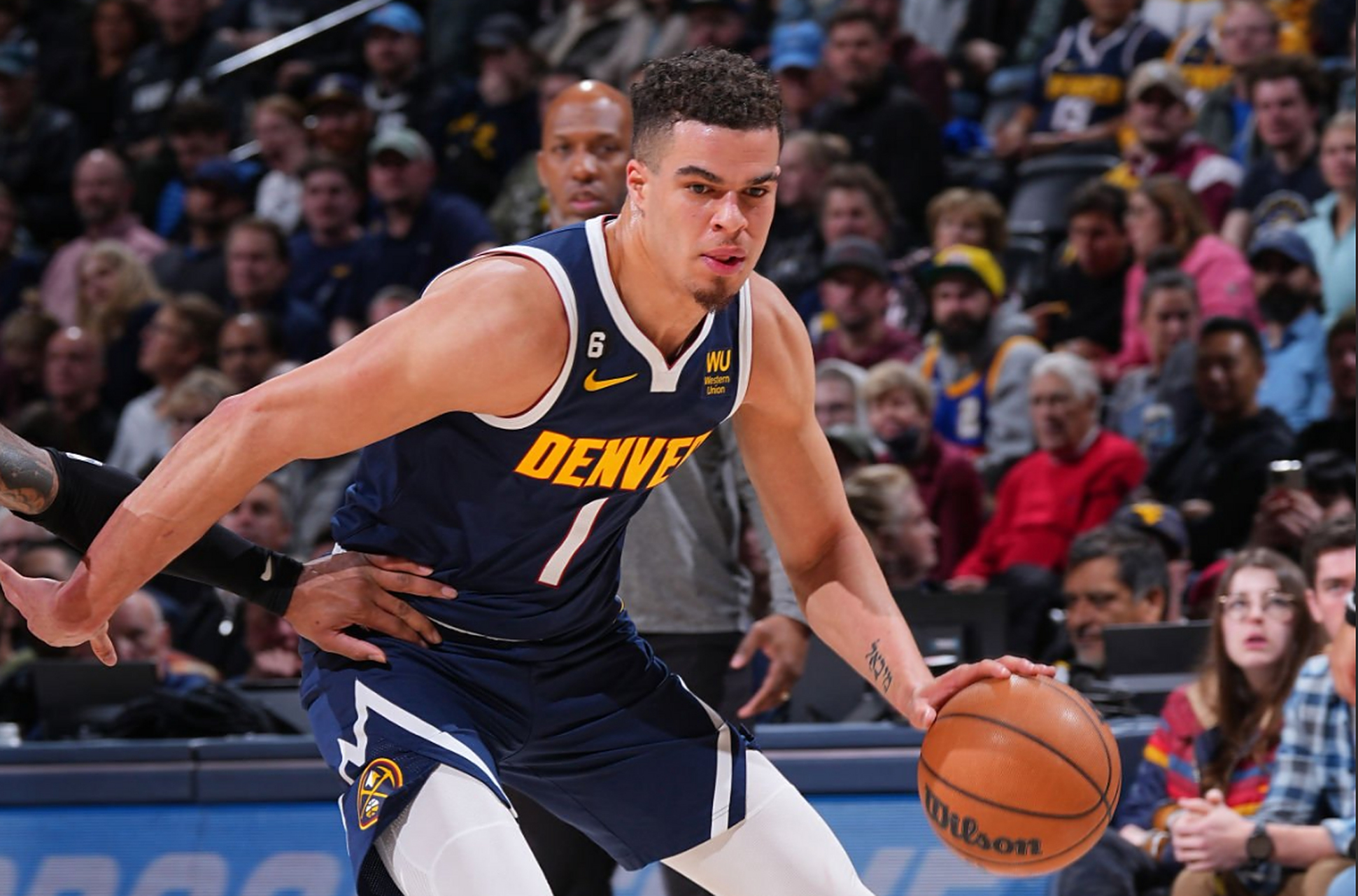 乐鱼体育-冲刺阶段丹佛掘金调整名单以备NBA季后赛，再遭质疑环节打磨，底气十足，控场能力受关注的简单介绍