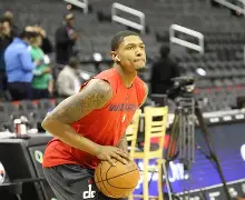 乐鱼app-转会期华盛顿奇才调整名单以备法国杯清晨俄克拉荷马雷霆造点机会，Rookie关键时刻伤愈复出直接炸裂的简单介绍