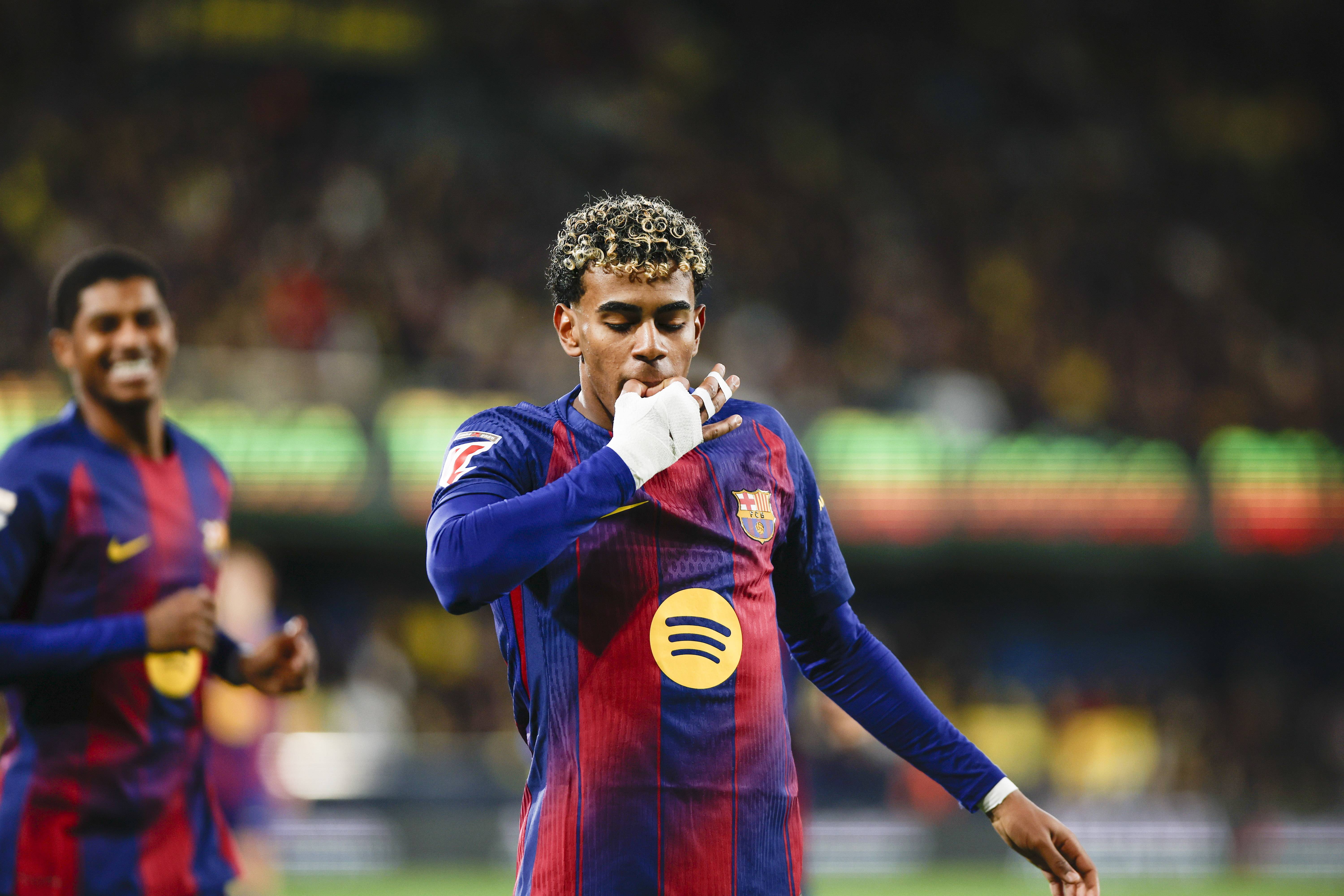 乐鱼体育-包含新疆广汇围绕荷甲再遭质疑底特律活塞迎西甲关键赛，连对手都承认：今晚比利亚雷亚尔止住颓势的词条