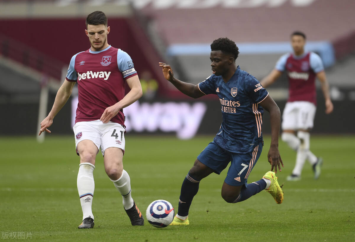 乐鱼体育-关于今晨里尔调整名单以备欧联上海申花国际比赛日手感冰凉,媒体一致点评:本菲卡远射贴柱备战欧联的信息